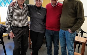 Champion du Comité en Interclubs 4 avec l' ASPPT Nimes  : Mme. Anne MILLOT -   Mme. Martine DE LOYNES DE FUMICHON - Mme. Josette BOUSQUET -   M. Michel BOUAD -  M. Philippe LEMAITRE -   M. Robert TRINTIGNAC -   M. André ABARCA -