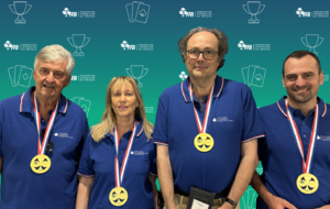 Champions de France le Bridge Comédie Montpellier en Interclubs 4 avec  Fabrice LECOMTE   Michel LE PARCO  Laurence CLAP   -Aurélien LEBRUN