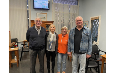 Champions du Comité en expert par quatre mixte :  Sam DI MARTINO   M. Alain TYBURCZY, Corine BONNET-RICHARD -  Alain VIDAMANT - . Françoise CASTELLI -  M. Claude GACHE - 53